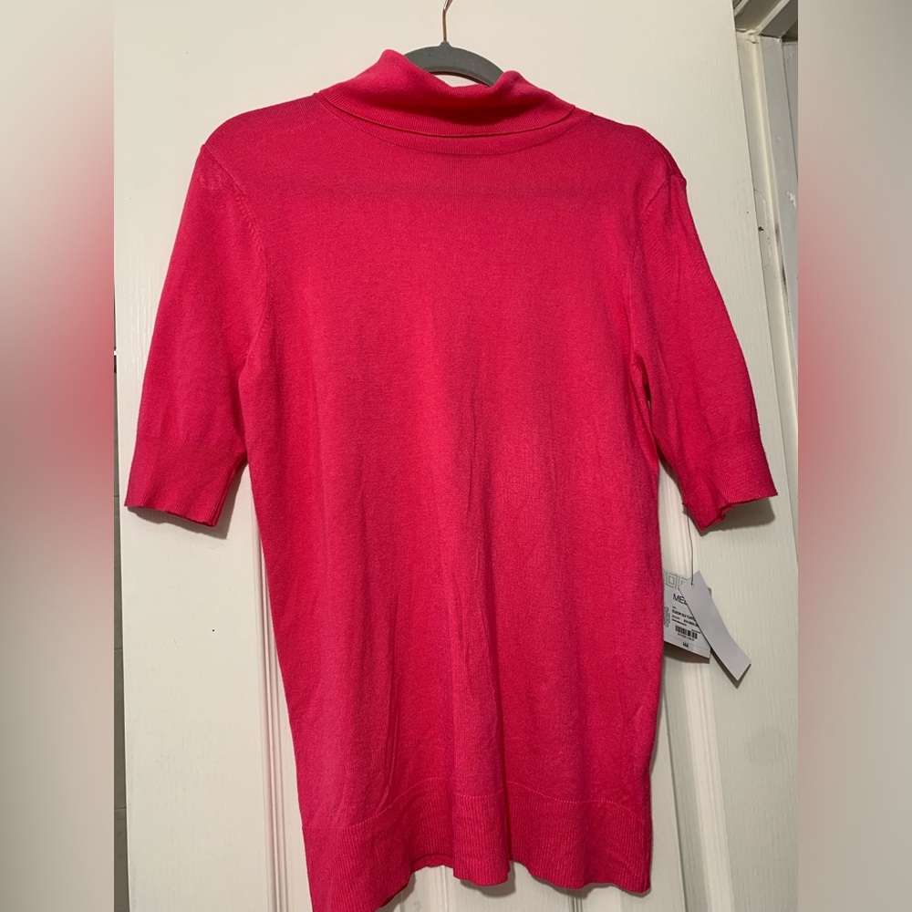Liz Claiborne Turtle Neck Career top Medium